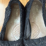 Toms sz 7.5 W black silver sparkle flats Photo 4
