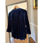 kim rogers Women’s Velvet Tunic Top Small S Blue Long Sleeve Henley Blouse NWT Photo 4