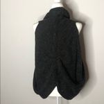 Bishop and Young Bishop young sweater vest Photo 4