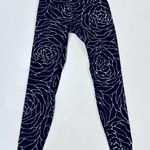 Lululemon Wunder Under High Waisted Leggings in Radiant, Alpine White and Black, Size 8 Photo 10