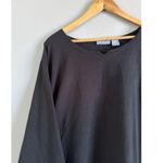 Liz & Me Black Pullover Giraffe Embroidered Long Sleeve T Photo 2