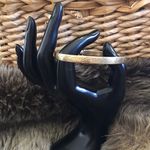 Victorian era 18CT gold ball end torque bangle Photo 2