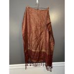 Scarf Womens One Size Red Gold Paisley 70% Pashmina 30% Silk Fringe Photo 3