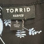 Torrid Harper Studio Blouse 5X Black Floral Crepe De Chine Flutter Career Casual Photo 8