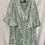 Jessica Howard  WO SIZE 20 SOFT SAGE GREEN FAUX WRAP BROOCH ACCENT RUFFLED SKIRT Photo 6