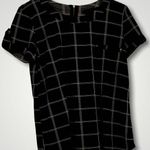 Sweet Wanderer Black And White Patterned Blouse Photo 0