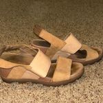 Sorel Brown High Heels Photo 3