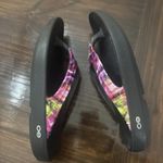 OOFOS OOlala Luxe Pink Black Womens Recovery Flip Flops Thong Sandals size W8 Photo 7