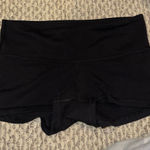 Lululemon  Fitted Black Shorts size 4 - Older Style Photo 0