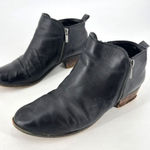 Lucky Brand Women's Leather Dual Side Zip Almond Toe Ankle Boots Black Size 10M Photo 0