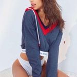 Urban Outfitters Tommy Hilfiger UO sweatshirt s Photo 0