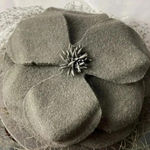 CHEVEUX DESIGN BY CC WOMENS BLACK HAT WITH HEAD BAND NETTING AND FELT FLOWER Photo 3