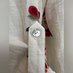 Fig and Flower Button Up Shirt Size Medium M Embroidered Floral Semi Sheer NWT White Photo 4
