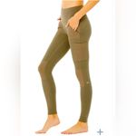 Alo Yoga NWT High Waisted Cargo Legging Dark Olive Green Size XXS Photo 3