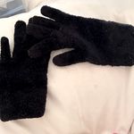 WOMEN’S CHENILLE KNIT GLOVES Black Photo 2