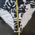 Ekouaer  Black and White Tropical Print Ruched One-Piece Swimsuit NWT Size Large Photo 11