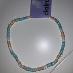 claire’s beachy necklace Photo 1
