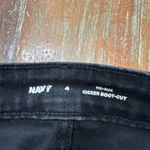 Old Navy Mid-Rise Kicker Boot-Cut Jeans in Black, Size 4 Grunge Photo 2
