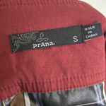 prAna  Woman’s Gray Coal Wool Blend Quincy Mini Tweed Wrap Skirt Size Small Photo 5