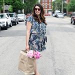 Loft  Short Sleeve Floral Print Tie-Waist Romper in Navy Blue Size S EUC! Photo 1