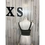 No Boundaries  crop top Photo 3