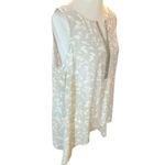 Juicy Couture Juicy Couture Sleeveless Summer Sparkly Cloud Animal Print V-Neck Shirt Size XL Photo 3