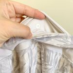 Lululemon White Gray Tropical Leaves Pocket Leggings Size 10 Photo 4