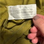 Ekouaer  NWT Size Medium Olive Green tank with tie back pit to pit length 21 Photo 2