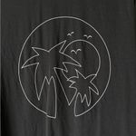 Lululemon  muscle tank top round hem palm tree graphic tee workout performance Photo 2