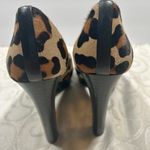 Stuart Weitzman NWT! Leopard Pony hair Criss Cross Peep Toe Platform Heels Size 8 Photo 4