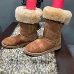 UGG  CLASSIC BOOTS Photo 10