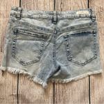Almost Famous Y2k Mid Rise Denim Jean Shorts Women’s 7 Distressed Raw Hem Fringe Photo 8