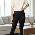 Nic + Zoe Wonder Stretch Embossed Shimmer Slim Pull on Black Pants Womens Size 4 Photo 2