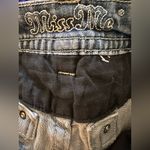 Miss Me  Jeans Womens Size 29 Signature Crop Distressed Photo 4