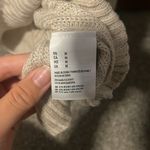 American Eagle V-neck sweater from  Photo 3