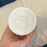 Lululemon  water bottle Photo 3