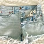 Madewell Perfect Relaxed Jean Shorts with Buttoned Fly & Distressed Frayed Hem Photo 6