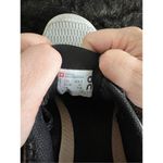 on cloud  Womens Gray White Athletic Cloudflow Trail Running Hiking Shoes US 9.5 Photo 6