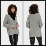 UGG 💕💕 Alva Deep V-Neck Sweater Gray Heather NWT Photo 3
