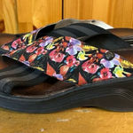 Bzees  Floral Desire Sandals Women's Size 11M Photo 0