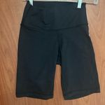 Aritzia  Biker Shorts TNA Photo 1