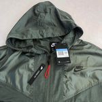 Nike Sportswear Windrunner Cargo Jacket Photo 2