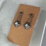 Vintage Avon “ Sleek Drop” faux diamond chain dangle earrings. Black Photo 1