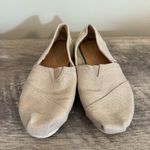 Toms Canvas Shoes Tan Beige Women’s Size 6.5 Neutral Boho Casual Beachy Photo 1