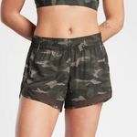 Athleta Mesh Racer Run Short 4" Black Camo Lux Womens Size M Athletic Yoga Run Photo 0