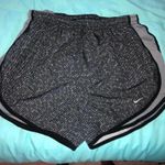 Nike Black & Gray norts  Photo 0