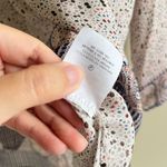 Vince  White Blue Pink Collarless Pullover V-Neck 100% Silk Top Blouse Size 4‎ Photo 3