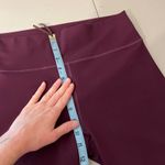 Fabletics Deep Purple Powerhold Inseam 7.5' Mid Rise Biker Shorts Size XL Photo 5