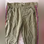 SO  Brand Green‎ Women's Elastic Waist/Ankle Pants Size Small Photo 3