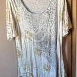 Rose + Olive  Patterned Short Sleeve Top 1X Photo 0